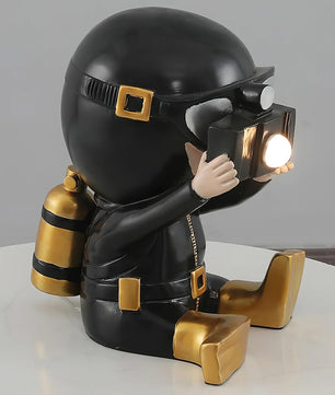 Diver Table Lamp