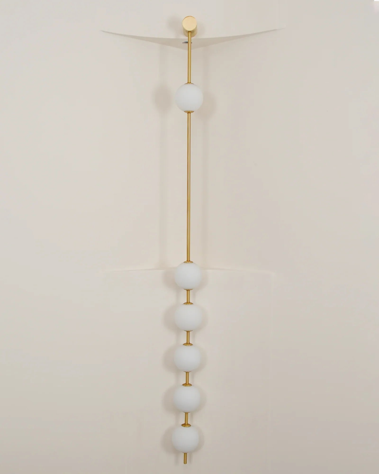 Vertical Balls Wall Lamp