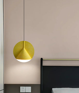 Ossa Resin Pendant Lamp