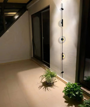 Black Slender Alabaster Wall Lamp