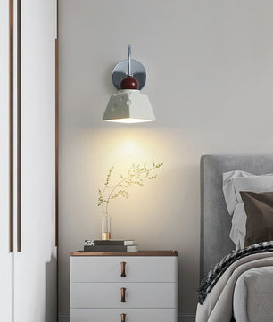 Alma Wall Light