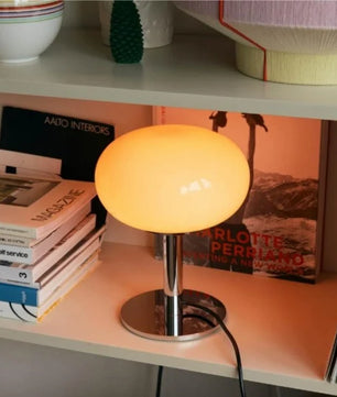 Minimalist Bauhaus Glass Table Lamp S22
