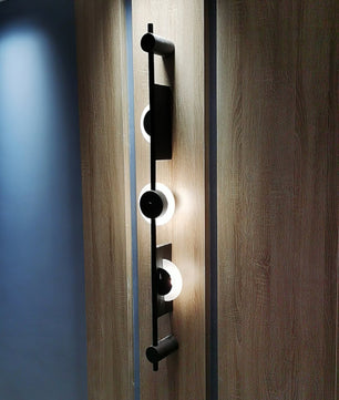 Black Slender Alabaster Wall Lamp