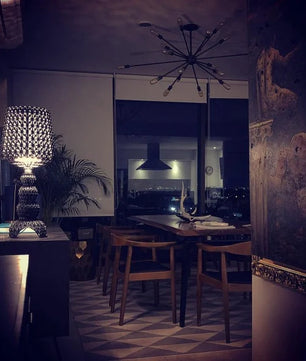 Exquisite Kabuki Table Lamp S28