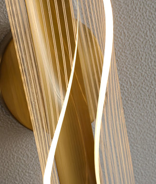 Hershal Luxe Wall Lamp