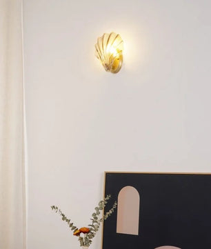 Shell Wall Light