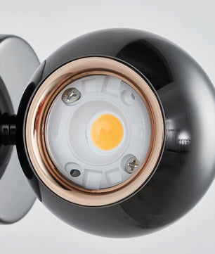 Io Verticale Wall Lamp