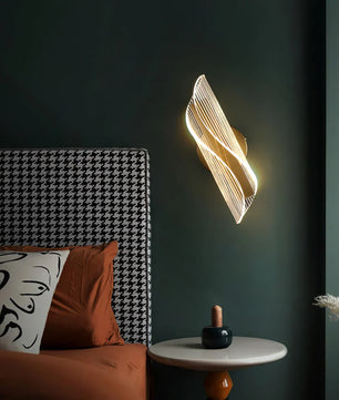 Hershal Luxe Wall Lamp