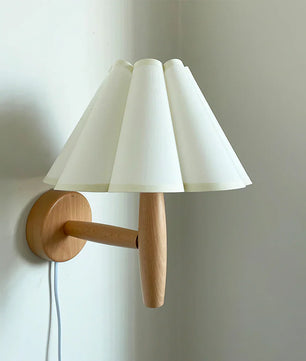 Vintage Fluted Plug In Wall Lamp