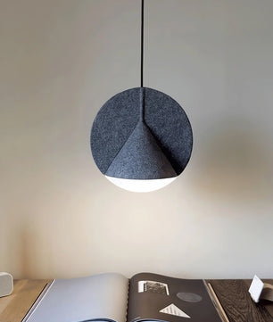 Ossa Resin Pendant Lamp