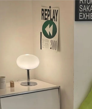 Minimalist Bauhaus Glass Table Lamp S22