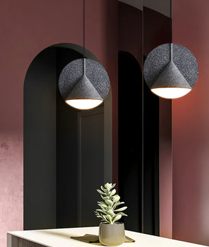 Ossa Resin Pendant Lamp