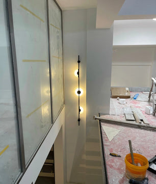 Black Slender Alabaster Wall Lamp