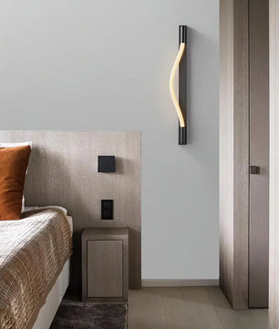 Flecto Tube Wall Lamp