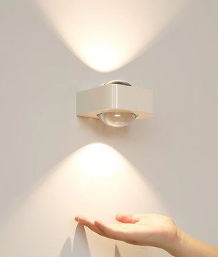 Grace Wall Lamp