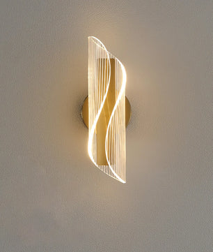 Hershal Luxe Wall Lamp
