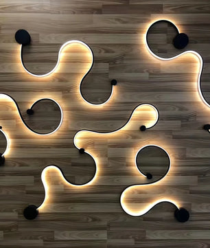 Snake Wall Lamp