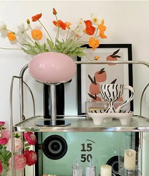 Minimalist Bauhaus Glass Table Lamp S22