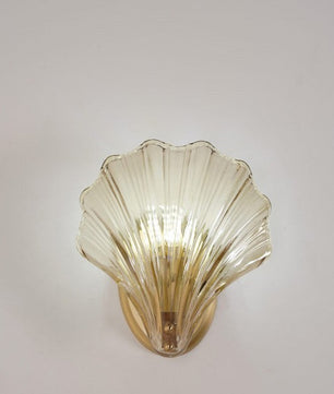 Shell Wall Light