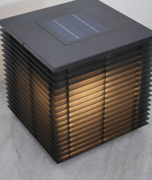 Dojo Lantern Outdoor Lamp With Solar Panel