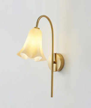 Flora Wall Lamp