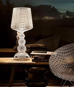 Exquisite Kabuki Table Lamp S28
