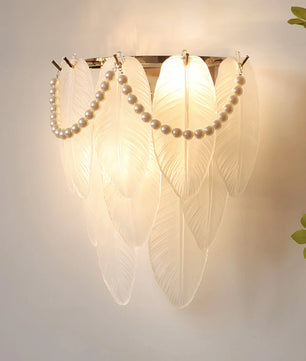 Feather Pearl Wall Lamp