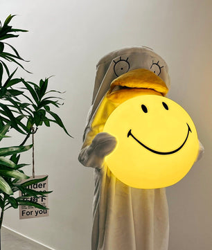 Mr Maria Smiley Table Lamp