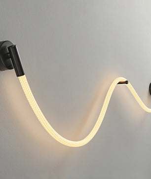 Flecto Tube Wall Lamp