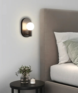 Kalux Wall Lamp
