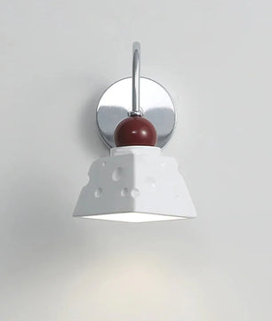 Alma Wall Light