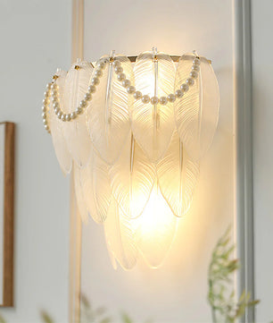 Feather Pearl Wall Lamp