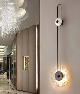 Gaia Wall Lamp