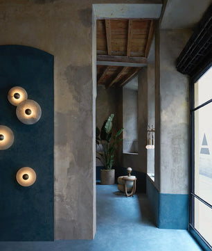 Round Alabaster Wall Lamp