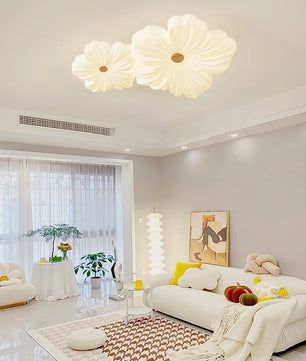 Cream Flower Ceiling Lamp