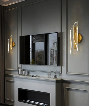 Hershal Luxe Wall Lamp