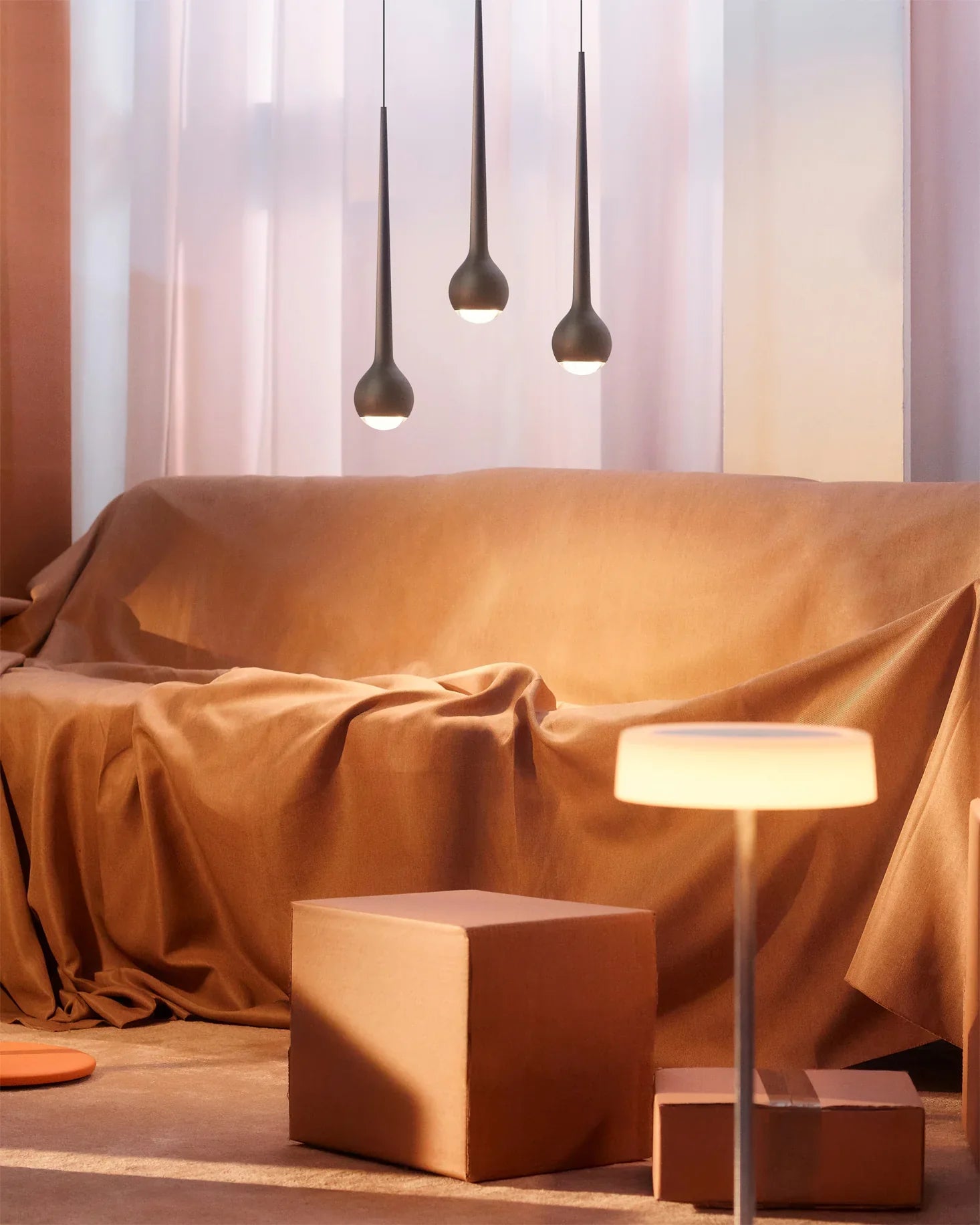 Falling Pendant Lamp