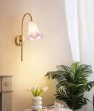 Flora Wall Lamp
