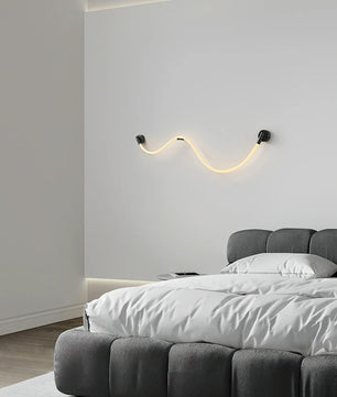Flecto Tube Wall Lamp