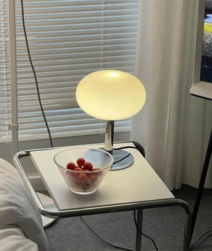 Minimalist Bauhaus Glass Table Lamp S22