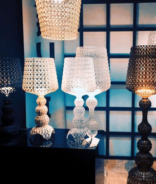 Exquisite Kabuki Table Lamp S28