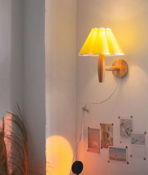 Vintage Fluted Plug In Wall Lamp