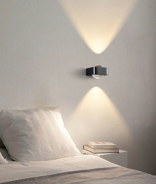 Grace Wall Lamp