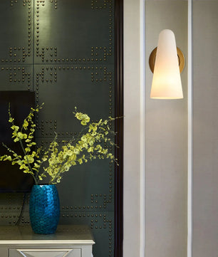 Montfaucon Wall Lamp